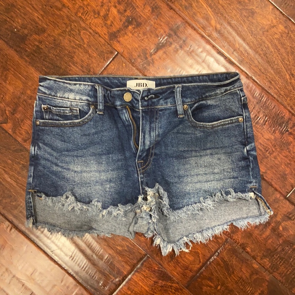 JBD mid rise shorts